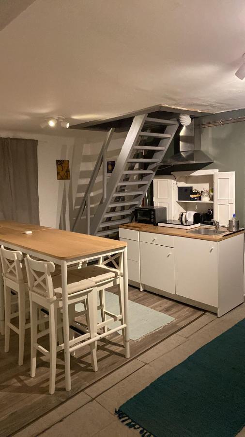 Golyashaz Apartman Kovagoors Екстериор снимка
