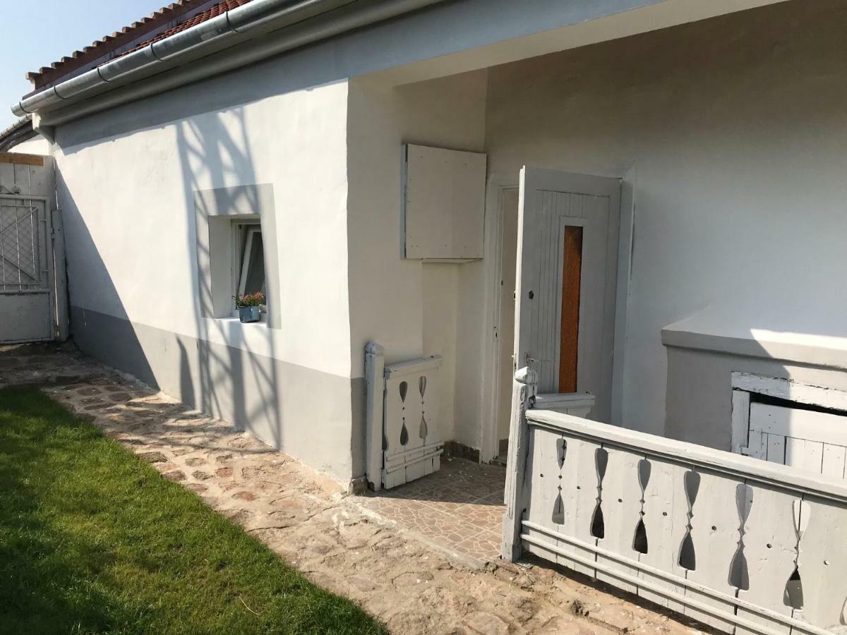 Golyashaz Apartman Kovagoors Екстериор снимка